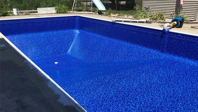 Sun Prairie’s Pool Vinyl Liner Replacement Experts